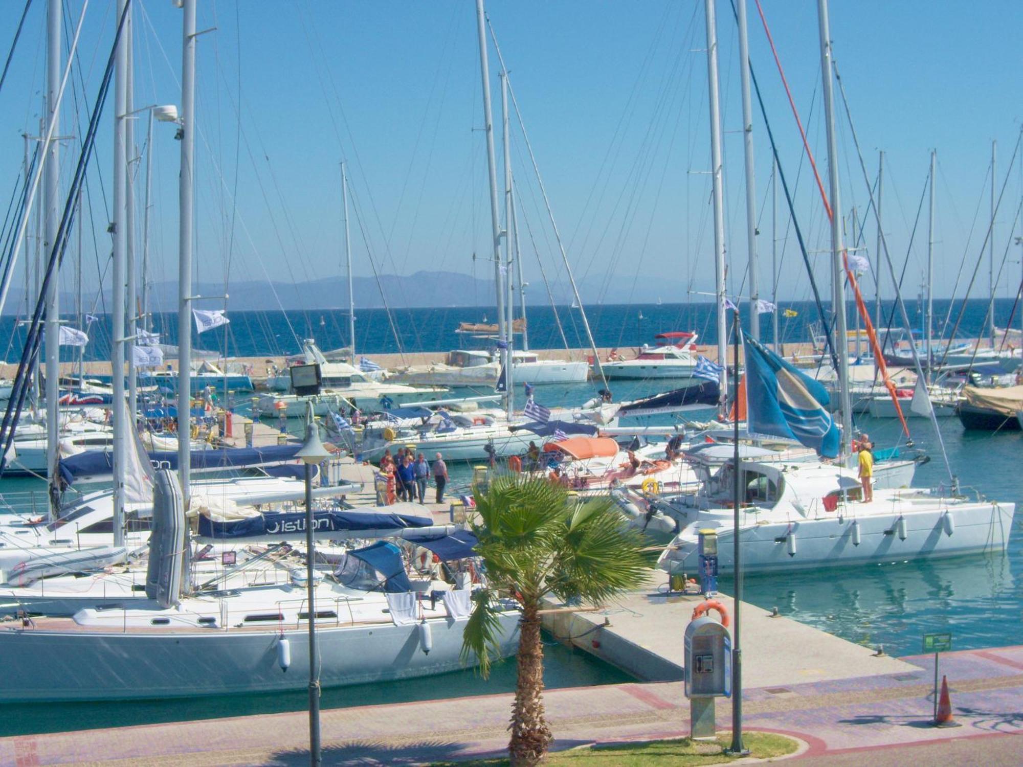Hotel Bay 2*
